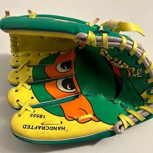 Left handed child’s baseball glove